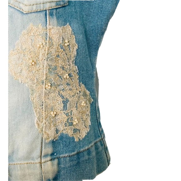 Les Rivales Lace Distressed Light Wash Denim Zip Up Jean Vest Size 40/US Size M - Picture 9 of 12
